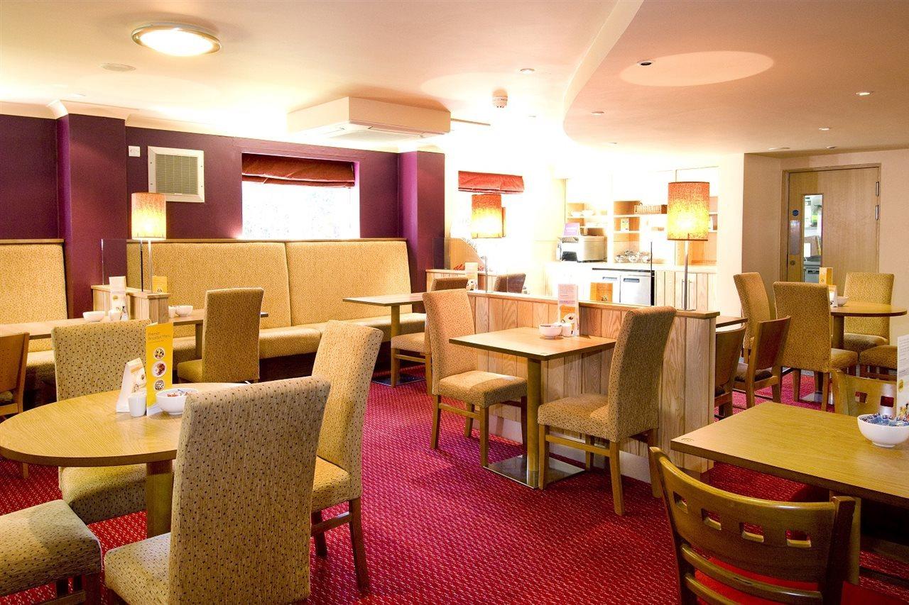 Premier Inn Birmingham South - Hall Green Экстерьер фото