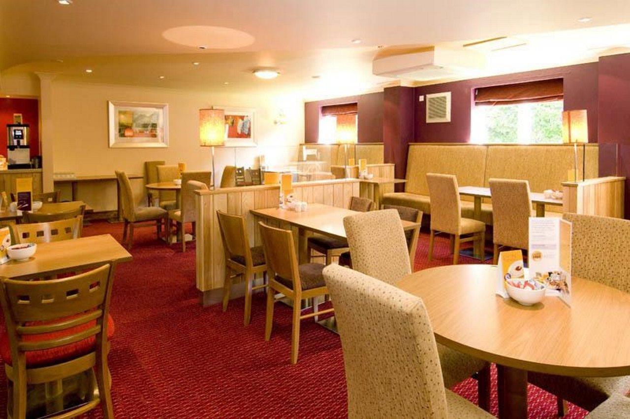 Premier Inn Birmingham South - Hall Green Экстерьер фото